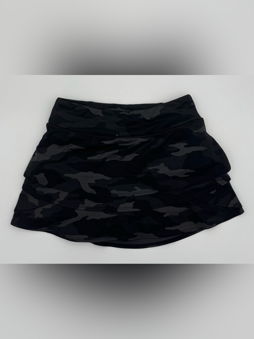 Athleta Girl - Black Camo Lux Swing Skort - size M (8/10)